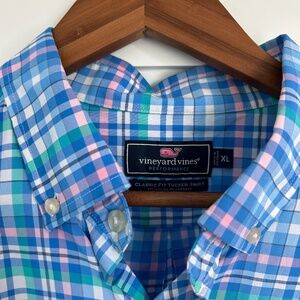 Vineyard vines